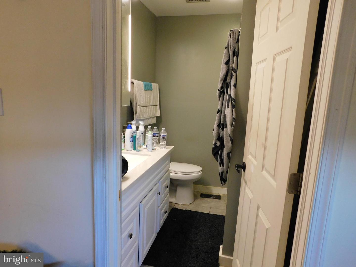 8000 Stenton Ave Property Photo 15