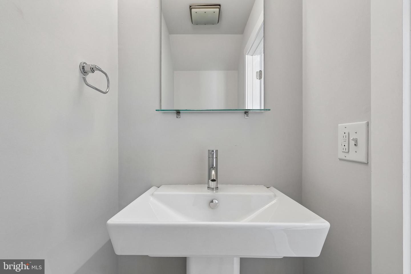 412 N Front St #21 Property Photo 25