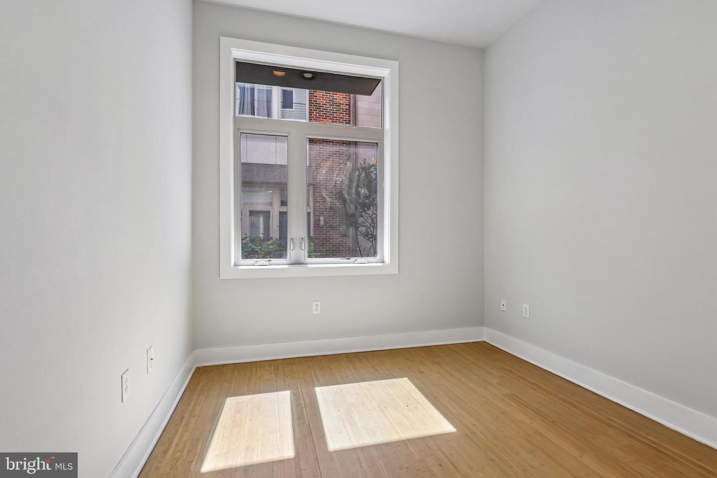 412 N Front St #21 Property Photo 37