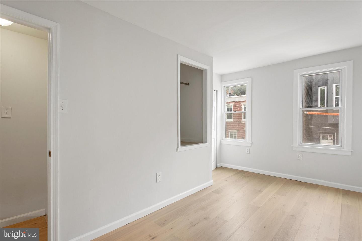 2143 E Albert St Property Photo 9