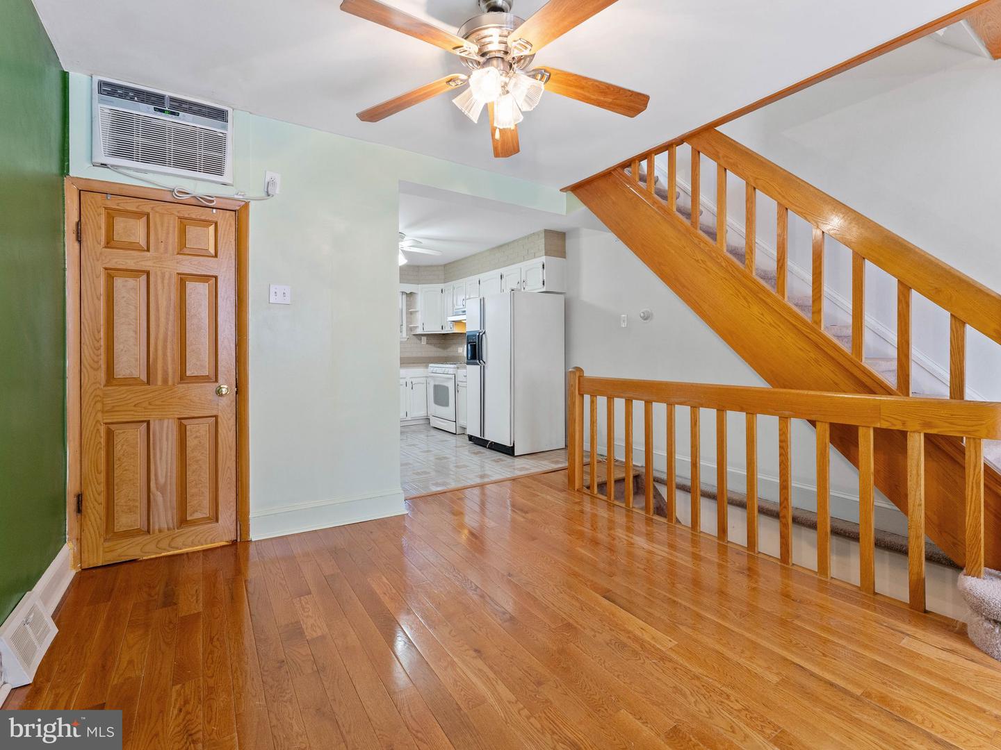 1931 Durfor St Property Photo 5