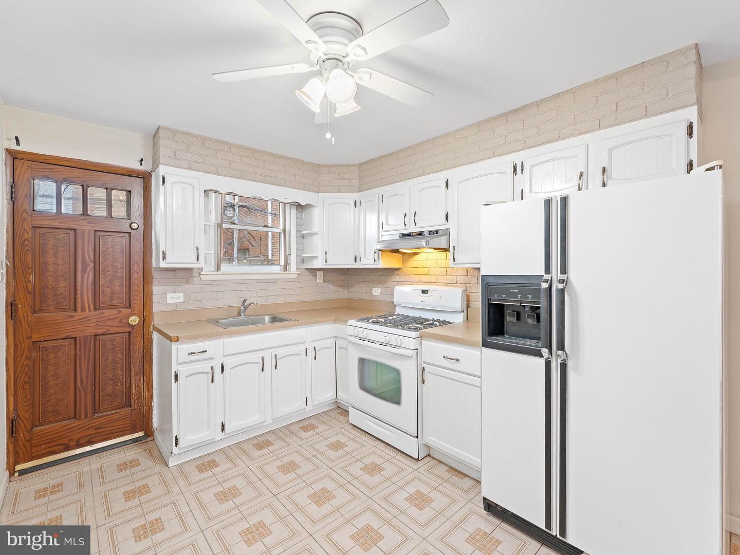 1931 Durfor St Property Photo 7