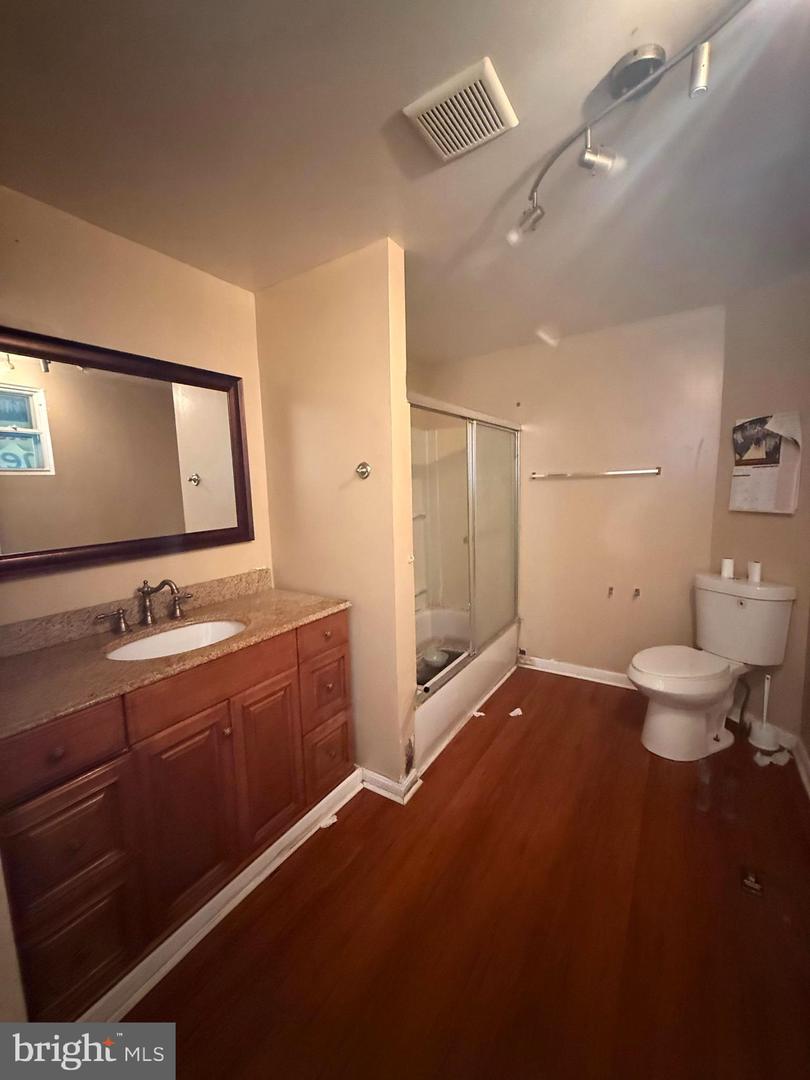 3607 N 8th St Property Photo 12