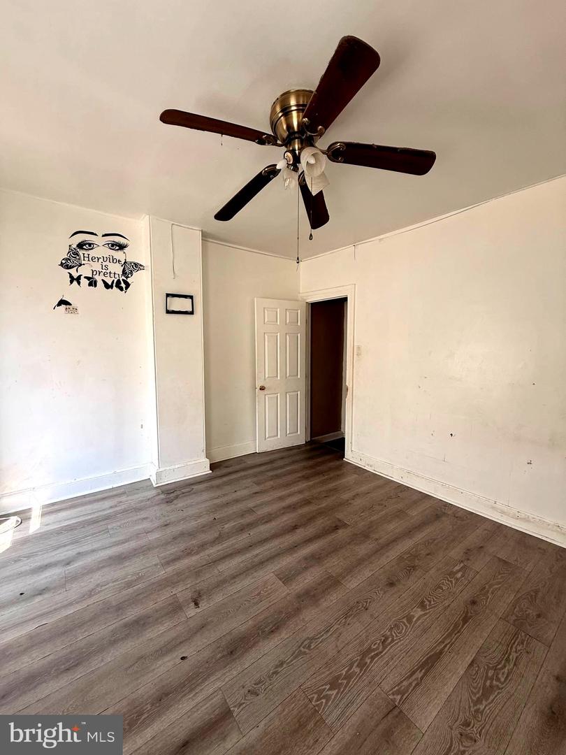 3607 N 8th St Property Photo 16