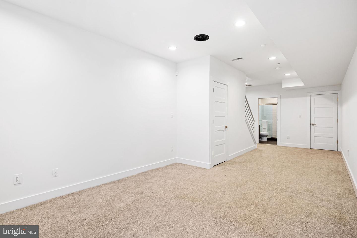 1840 Gerritt St Property Photo 30