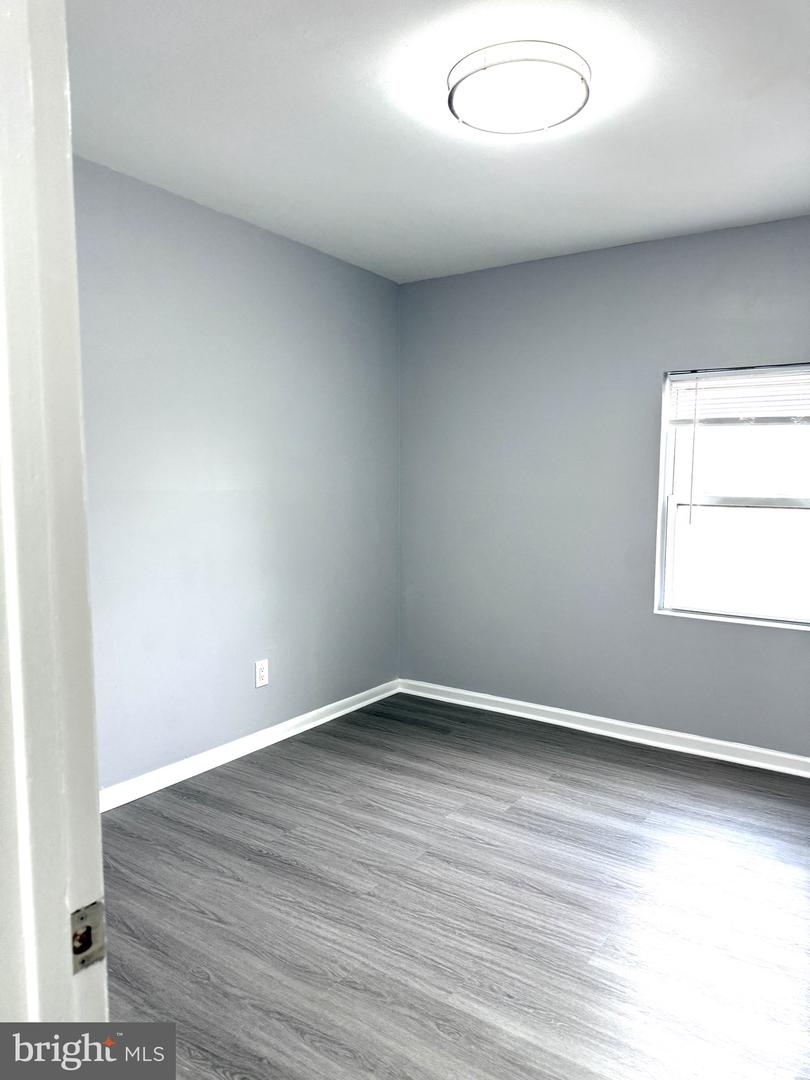 7119 Edmund St Property Photo 15