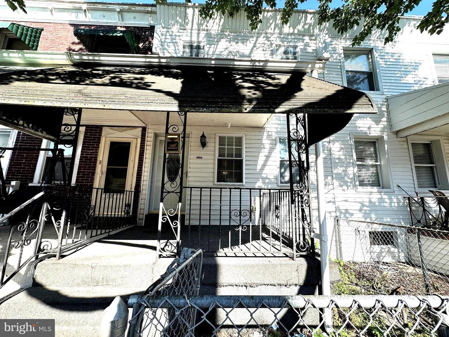 2731 S Fairhill St Property Photo 1