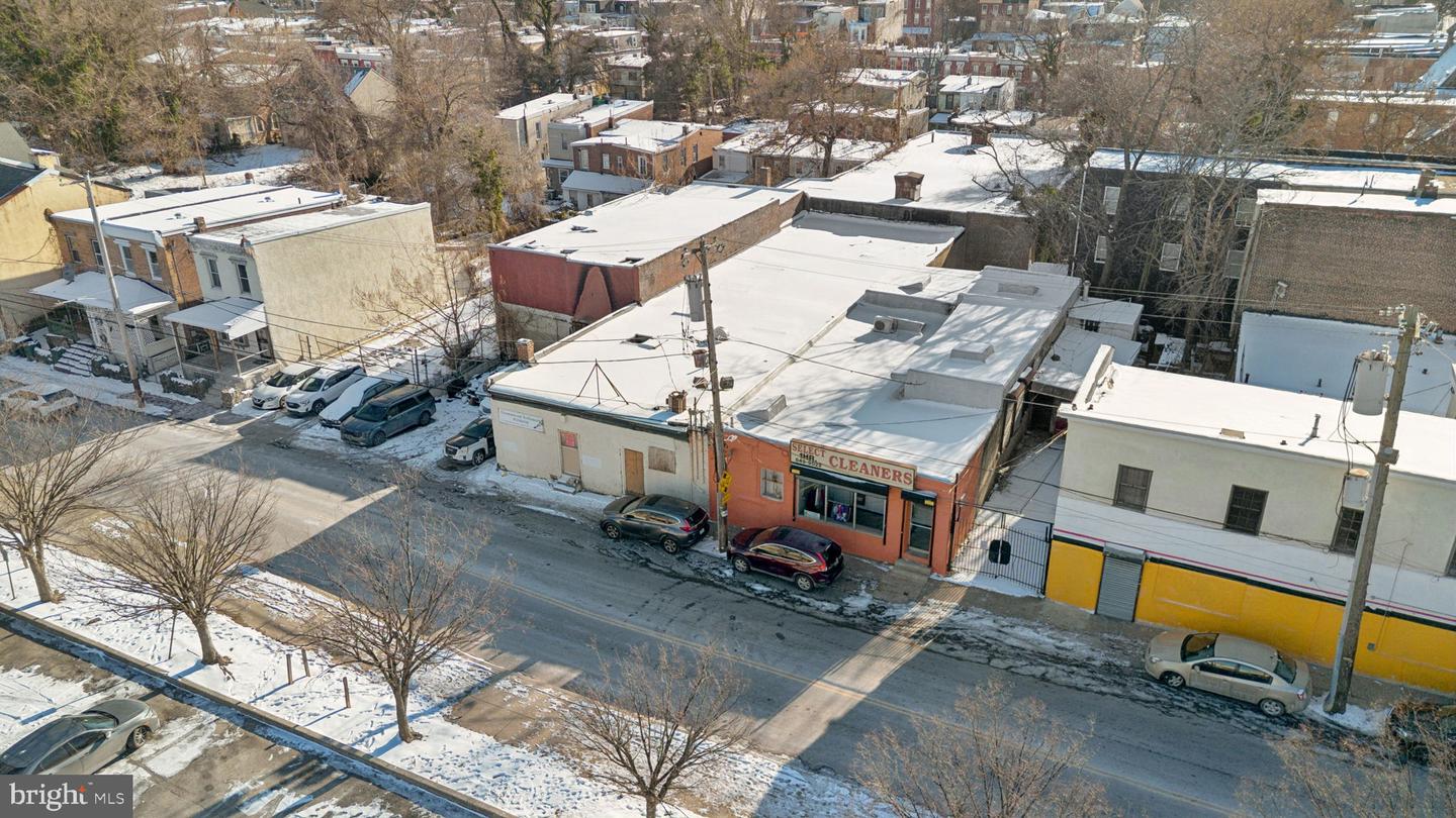 16-22 E Wister St Property Photo 1