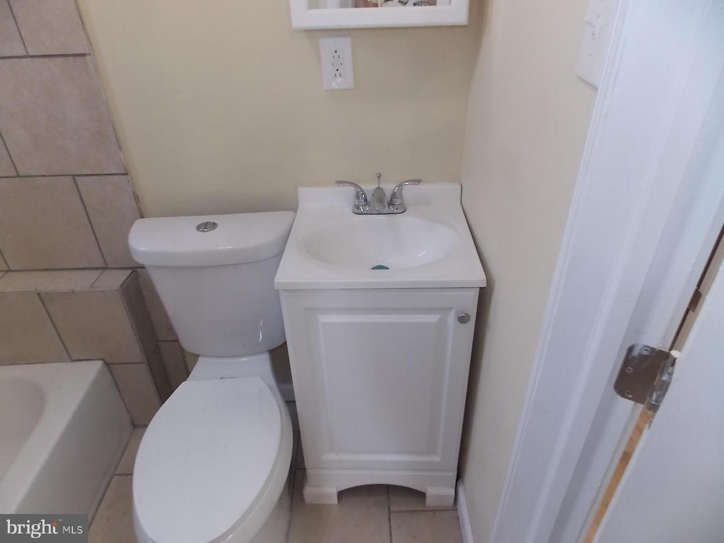5011 Reno St Property Photo 10