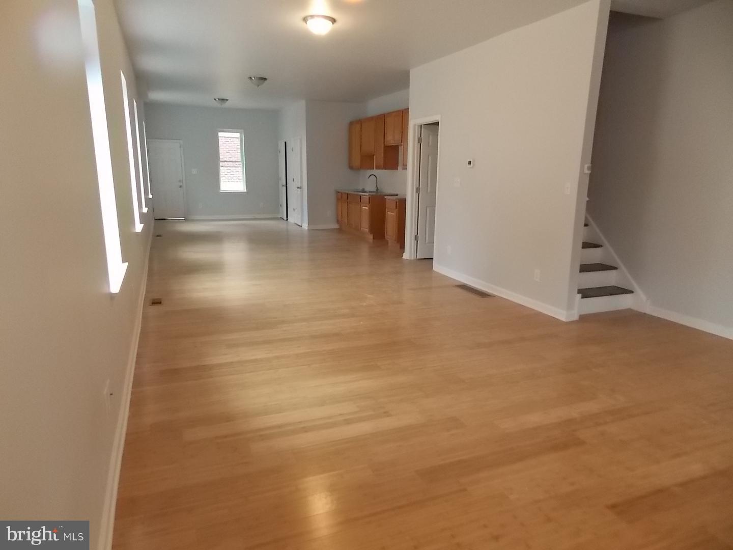 413 N 54th St Property Photo 2