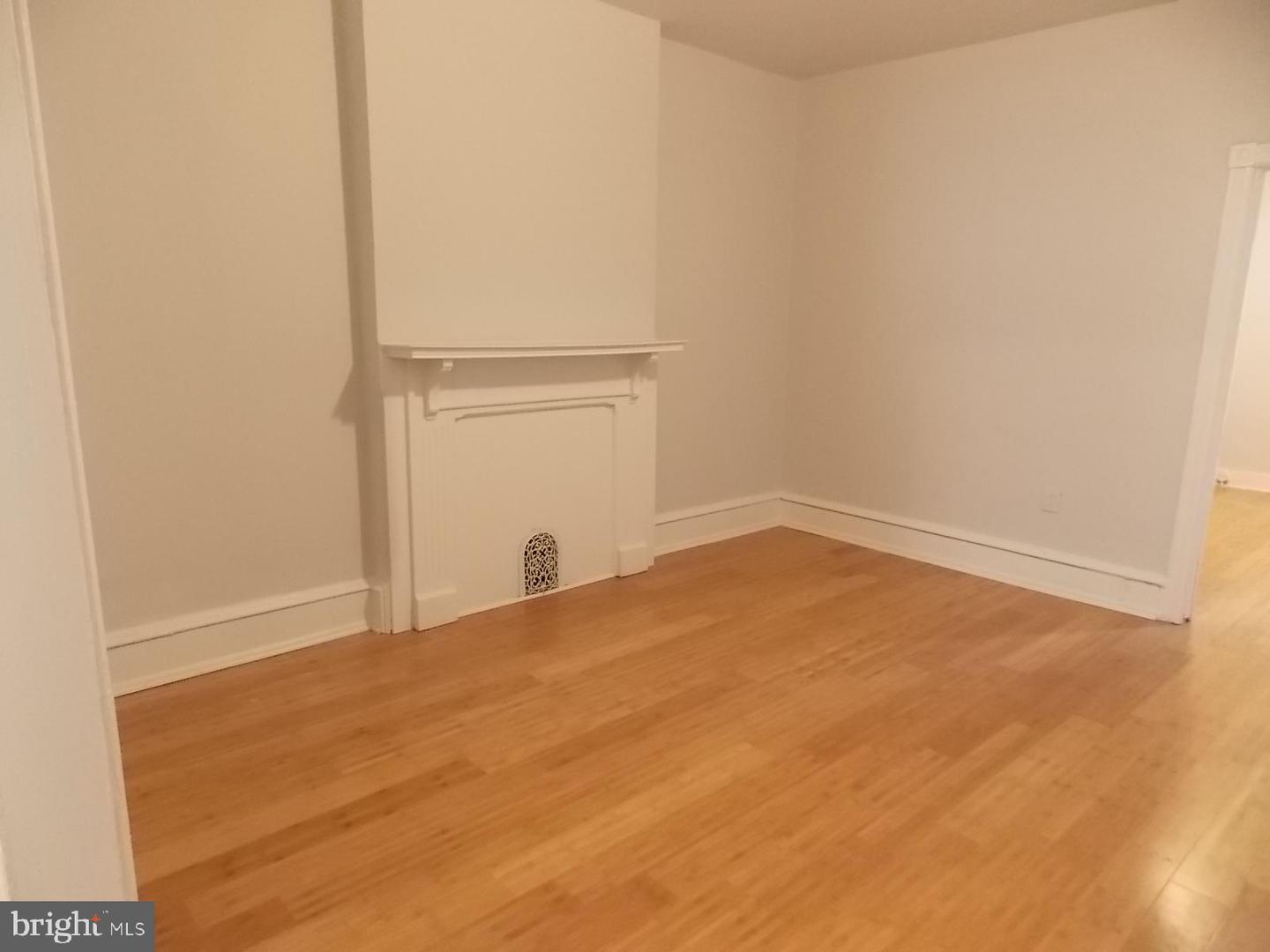 5105 Race St Property Photo 5