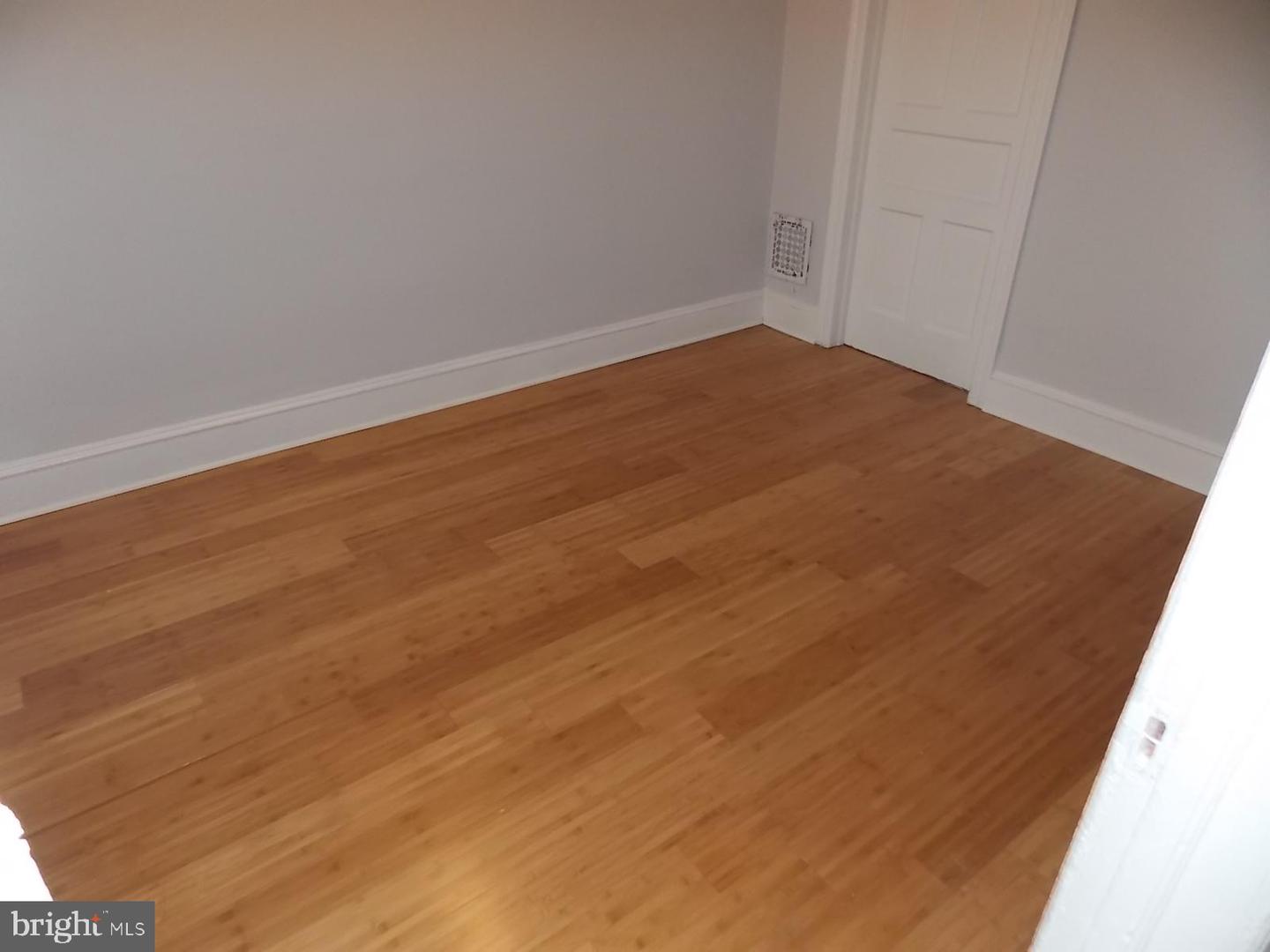 5105 Race St Property Photo 15