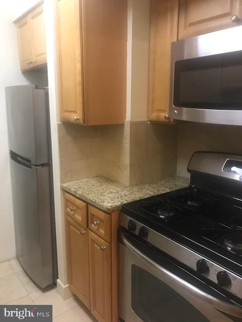 1634-38 Lombard St #3 Property Photo 15
