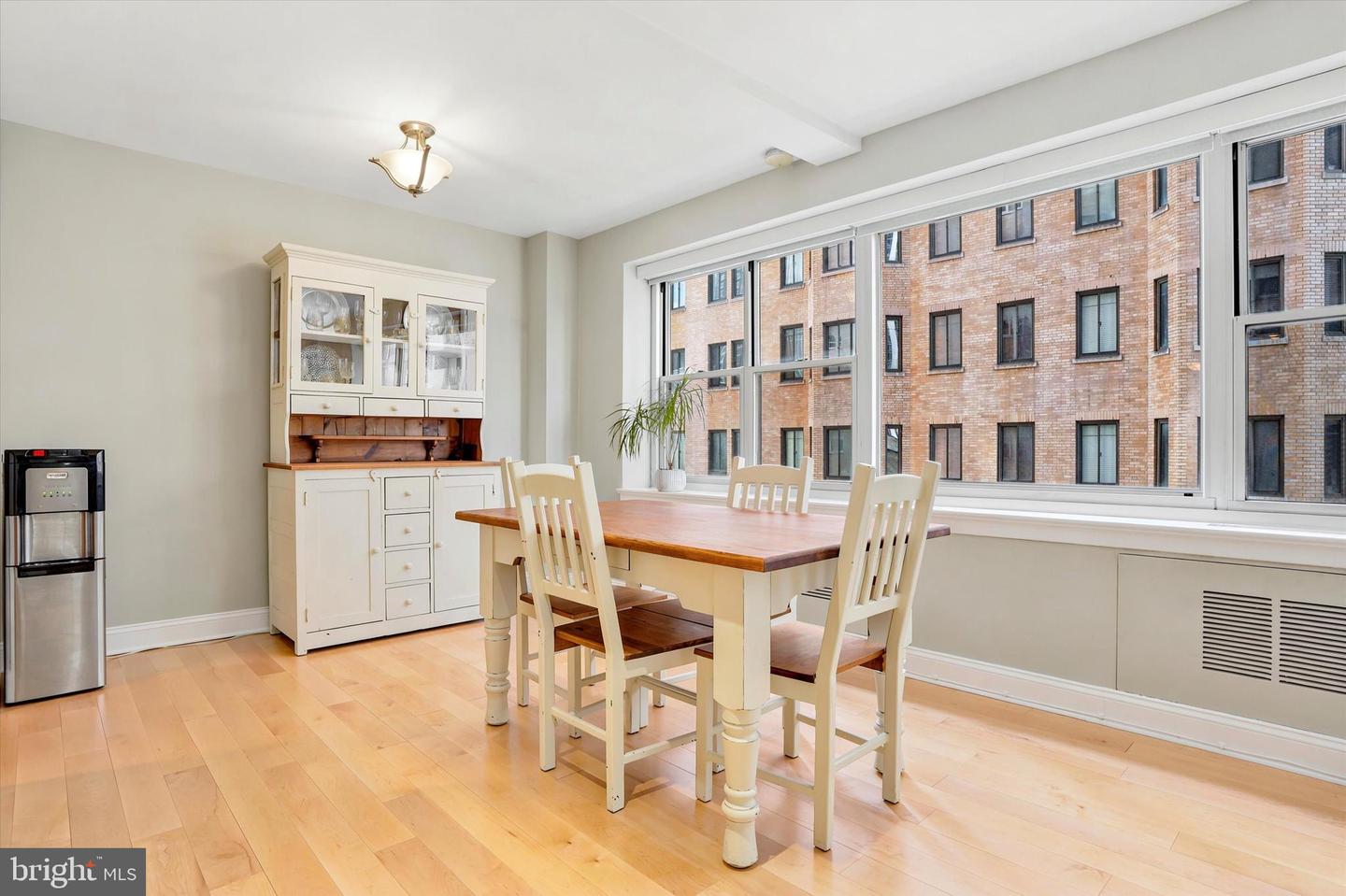 220 W Rittenhouse Sq #5d Property Photo 6