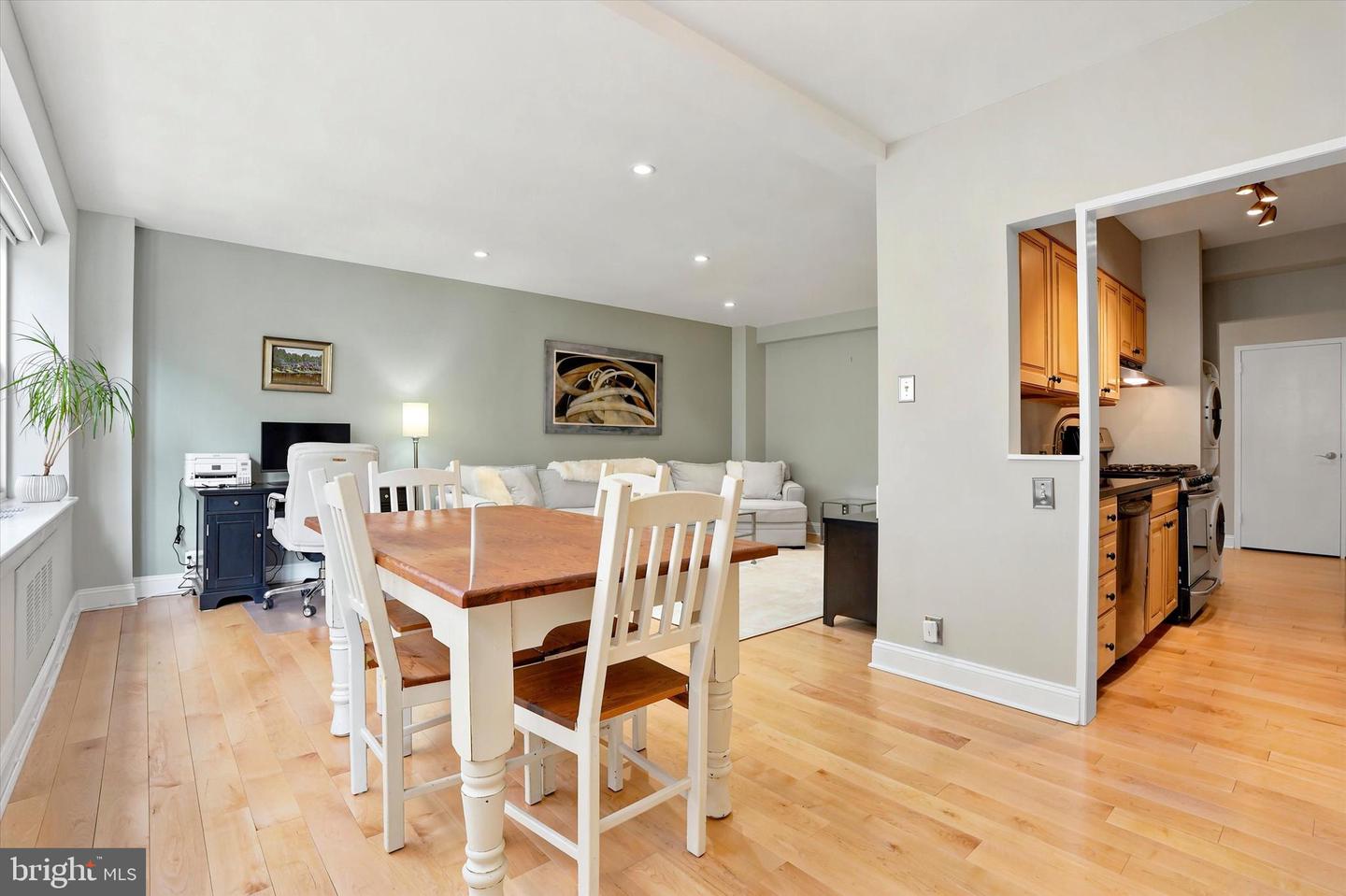 220 W Rittenhouse Sq #5d Property Photo 8