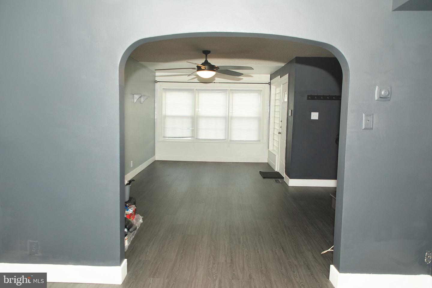 4209 Benner St Property Photo 12
