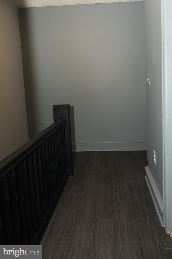 4209 Benner St Property Photo 13