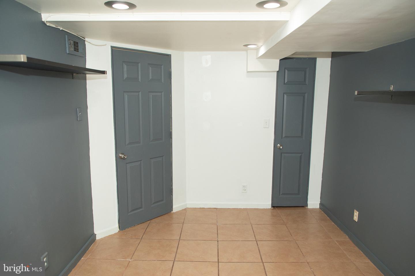 4209 Benner St Property Photo 27