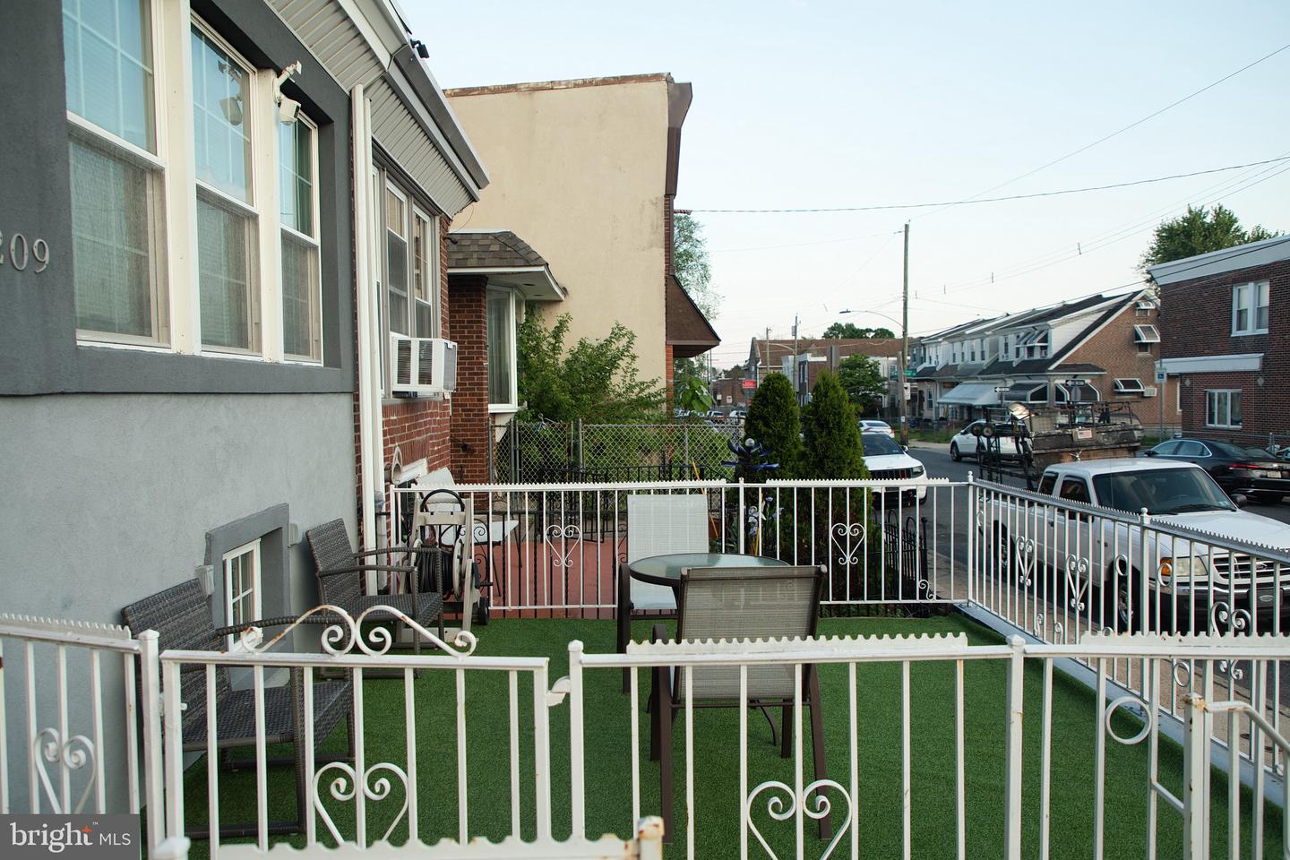 4209 Benner St Property Photo 31