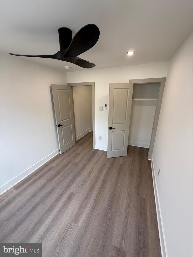 1329 N Dover St Property Photo 13