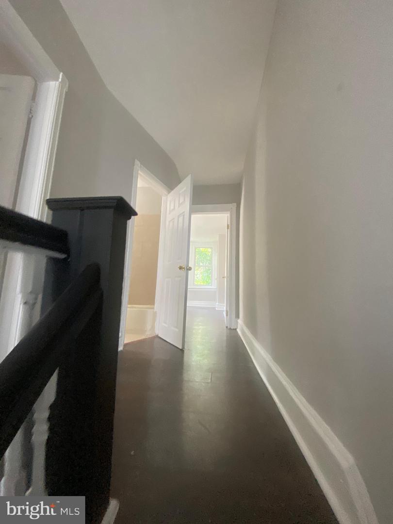139 W Hansberry St Property Photo 27