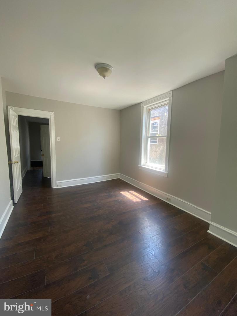 139 W Hansberry St Property Photo 33