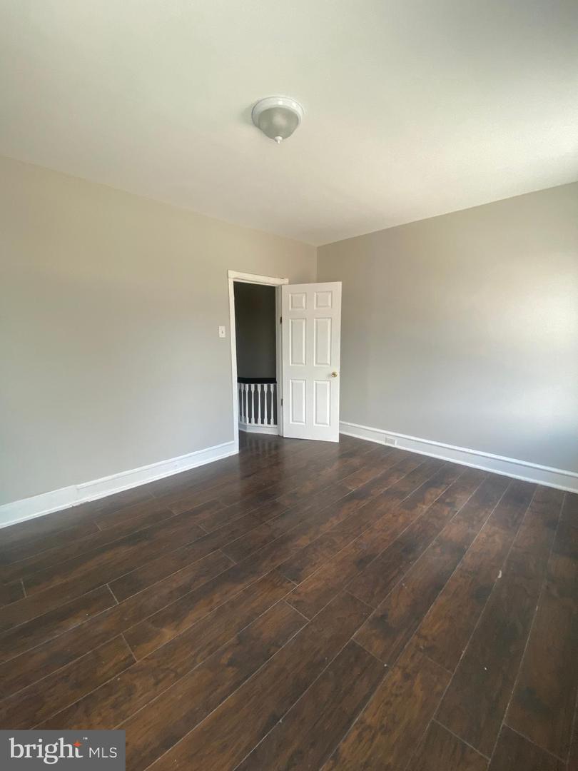 139 W Hansberry St Property Photo 55