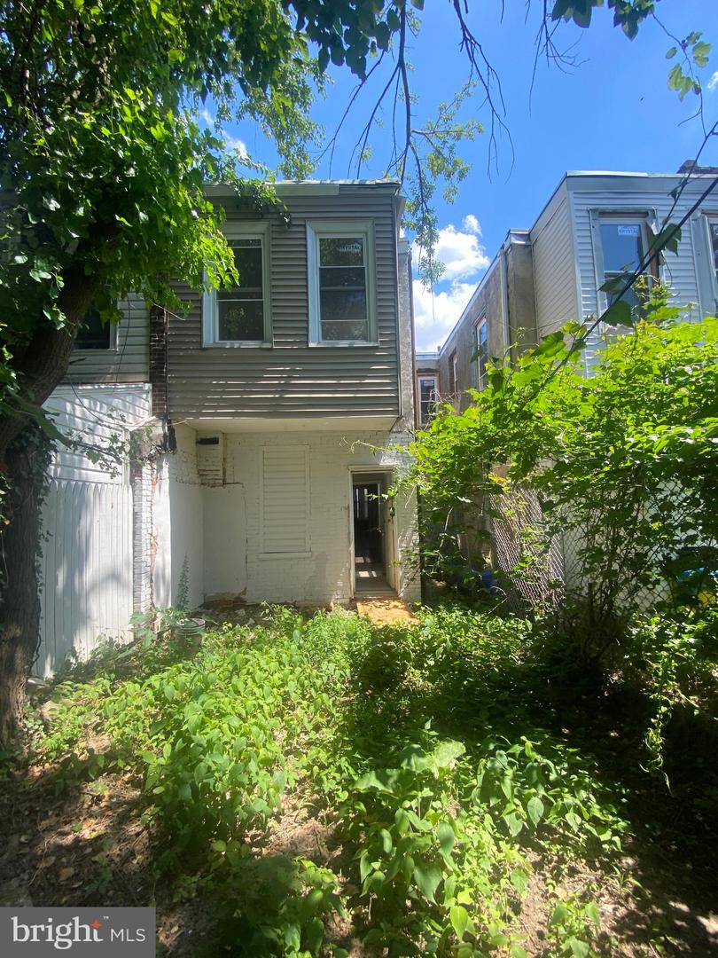 139 W Hansberry St Property Photo 58