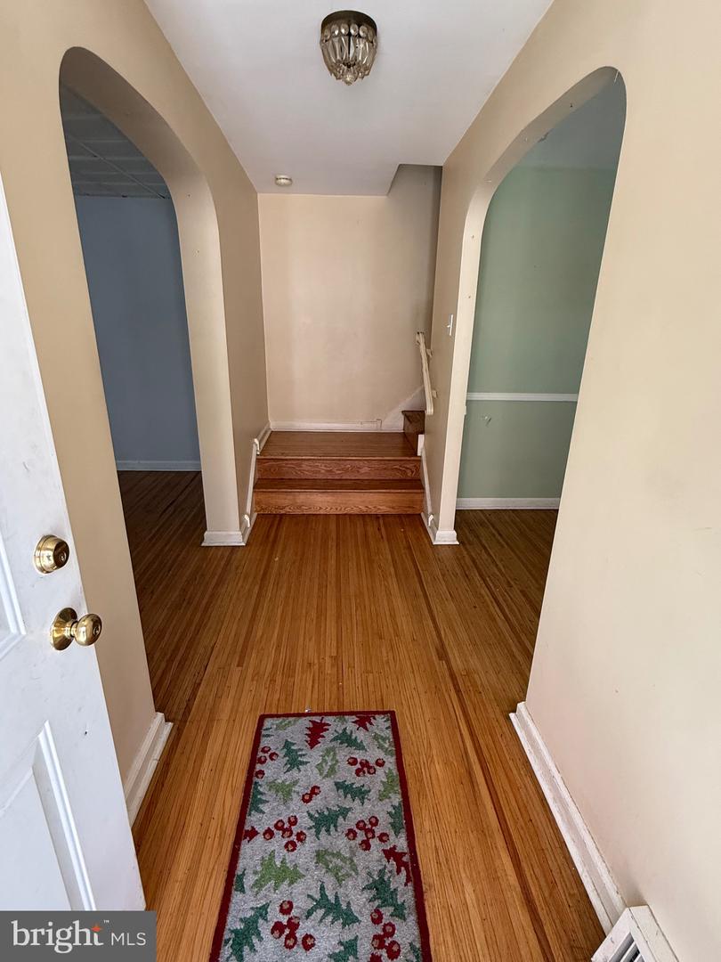 7722 Fairfield St Property Photo 7
