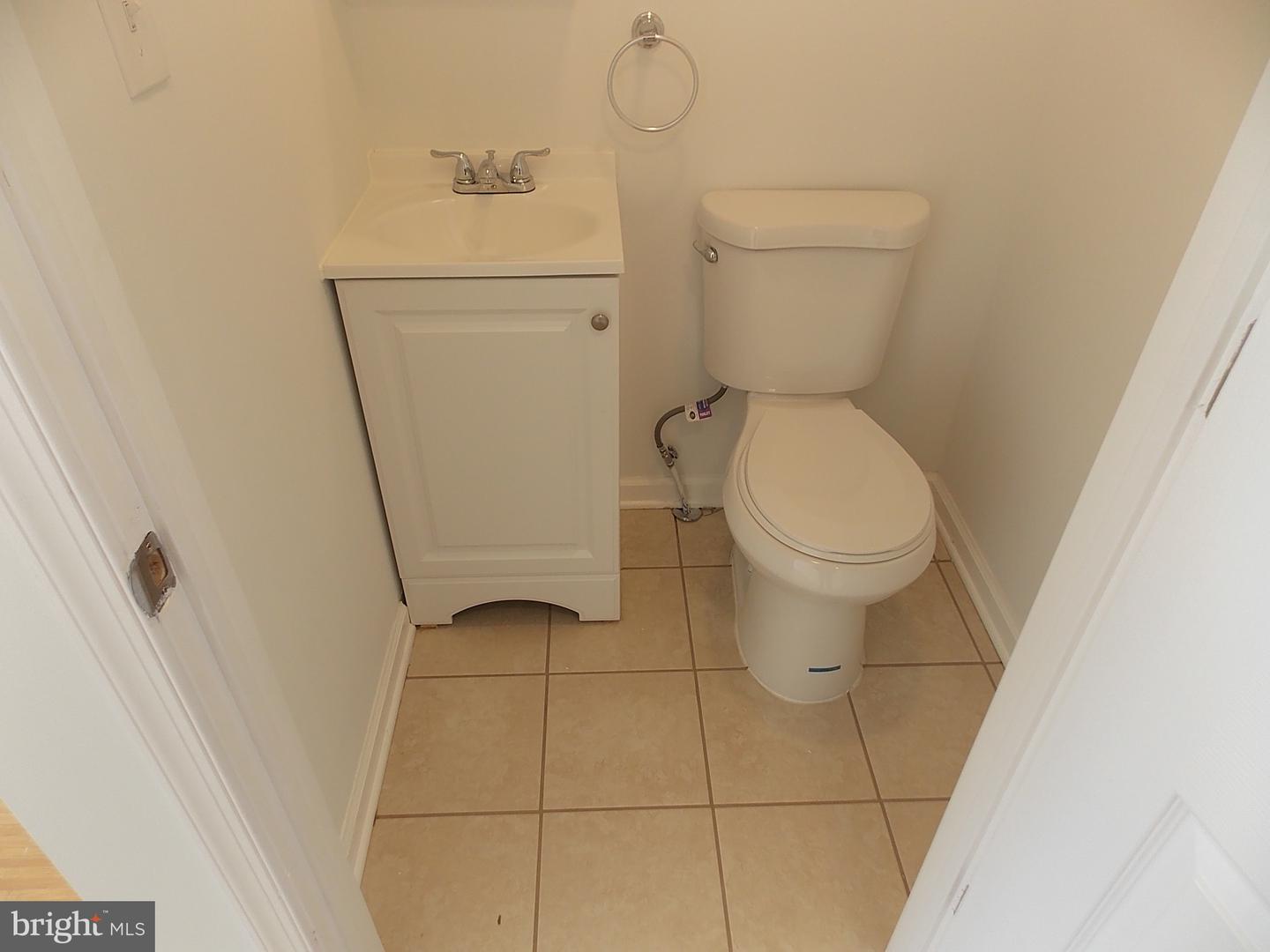 5619 Arch St Property Photo 5