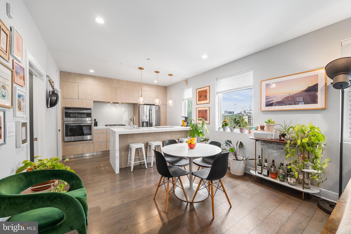 1405-21 Frankford Ave #403 Property Photo 3