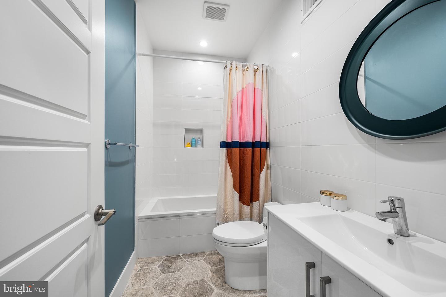 1405-21 Frankford Ave #403 Property Photo 27