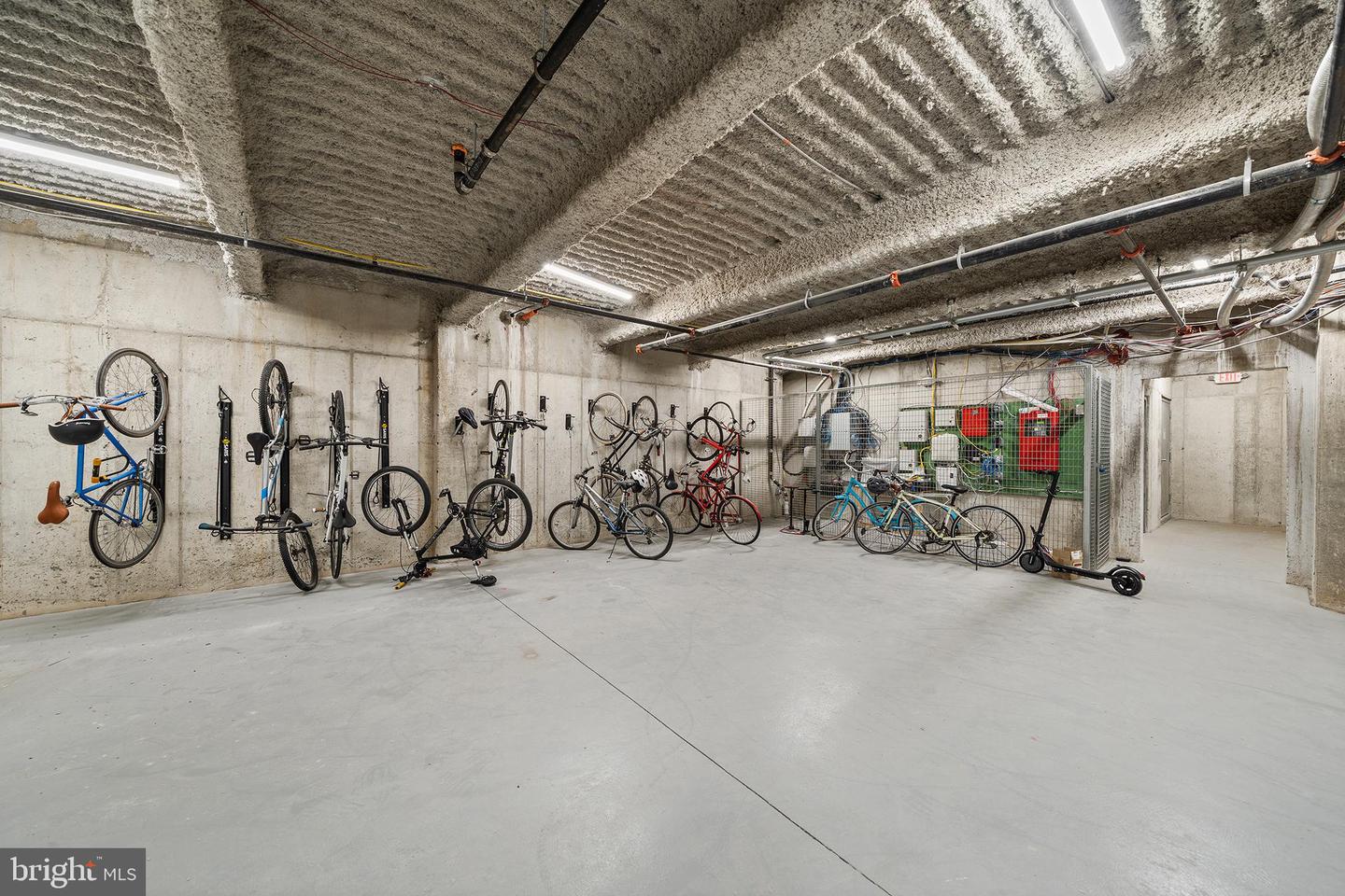 1405-21 Frankford Ave #403 Property Photo 39