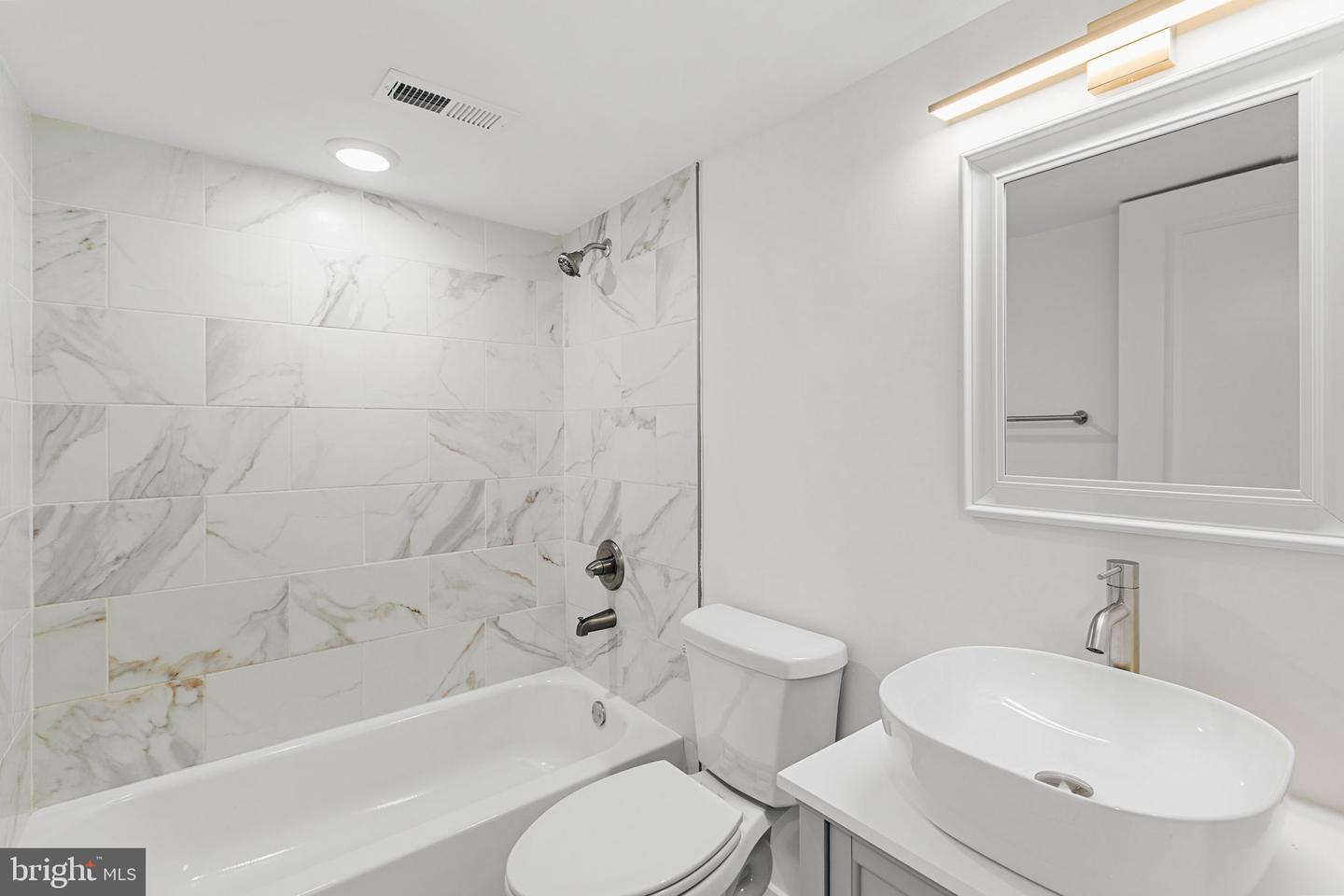 1814 N Marston St Property Photo 10