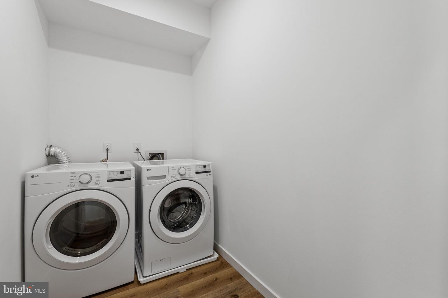 1814 N Marston St Property Photo 16
