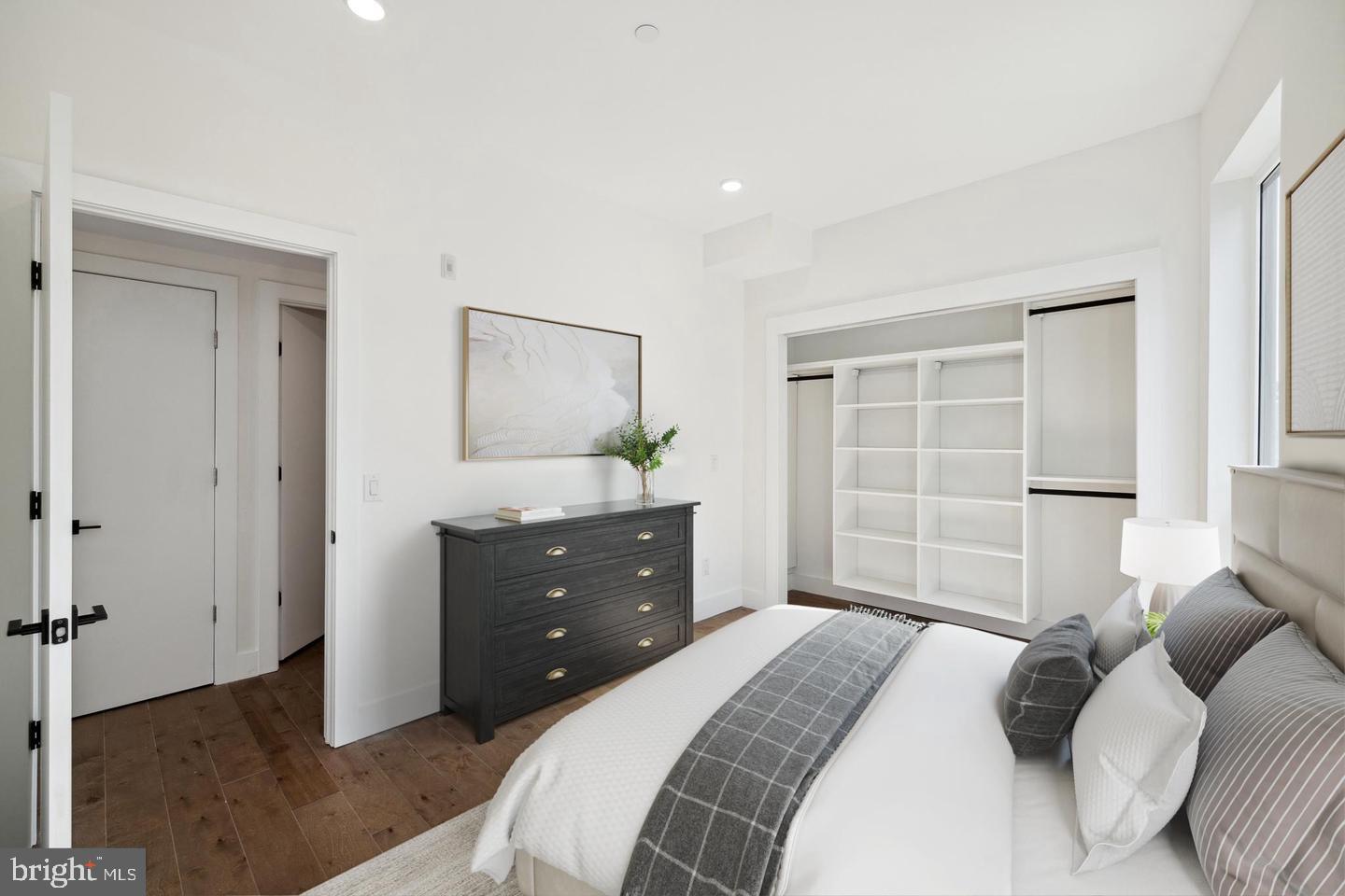 1501 N 31st St #ph12 Property Photo 17