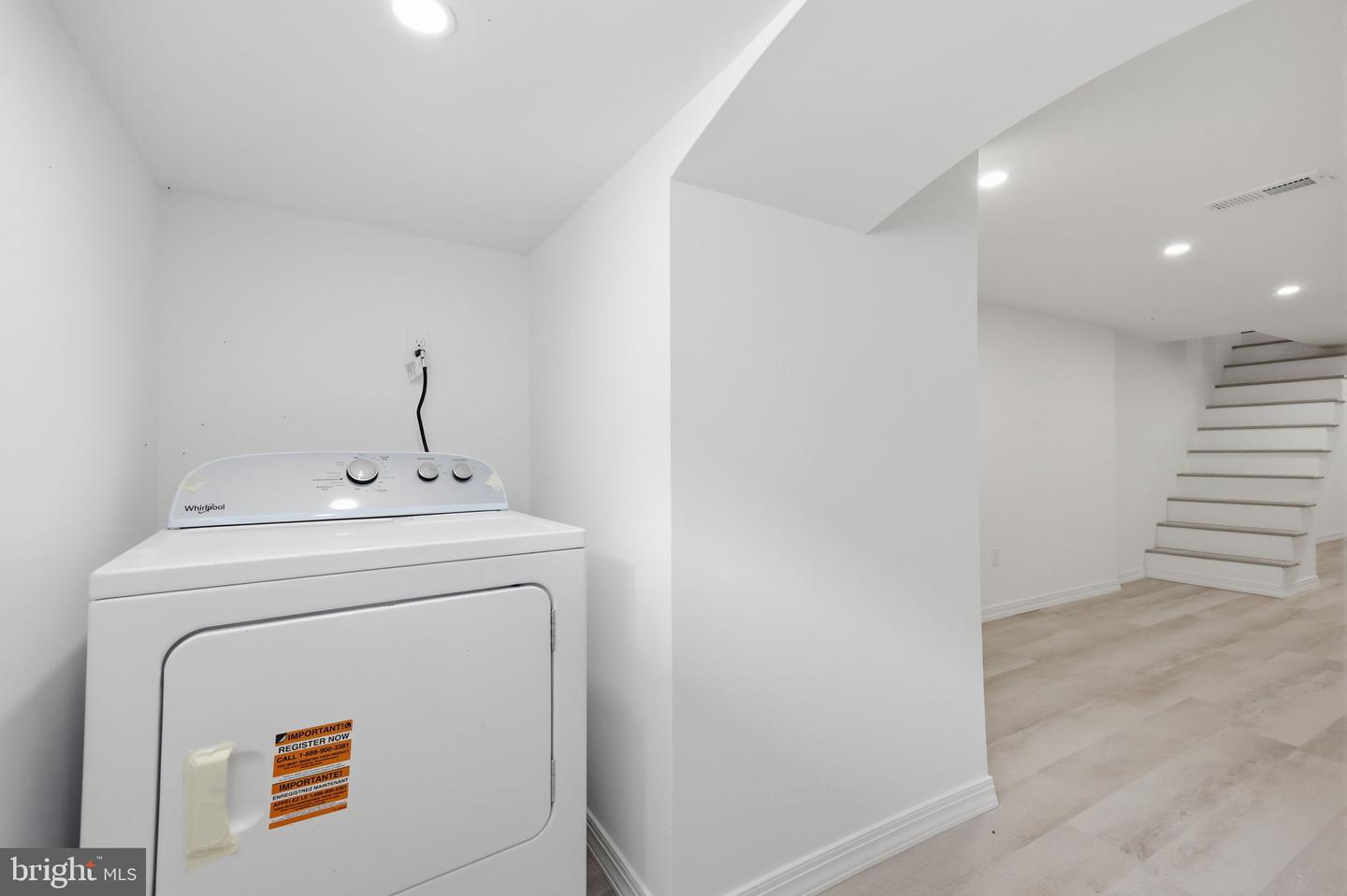 5347 Lesher St Property Photo 21
