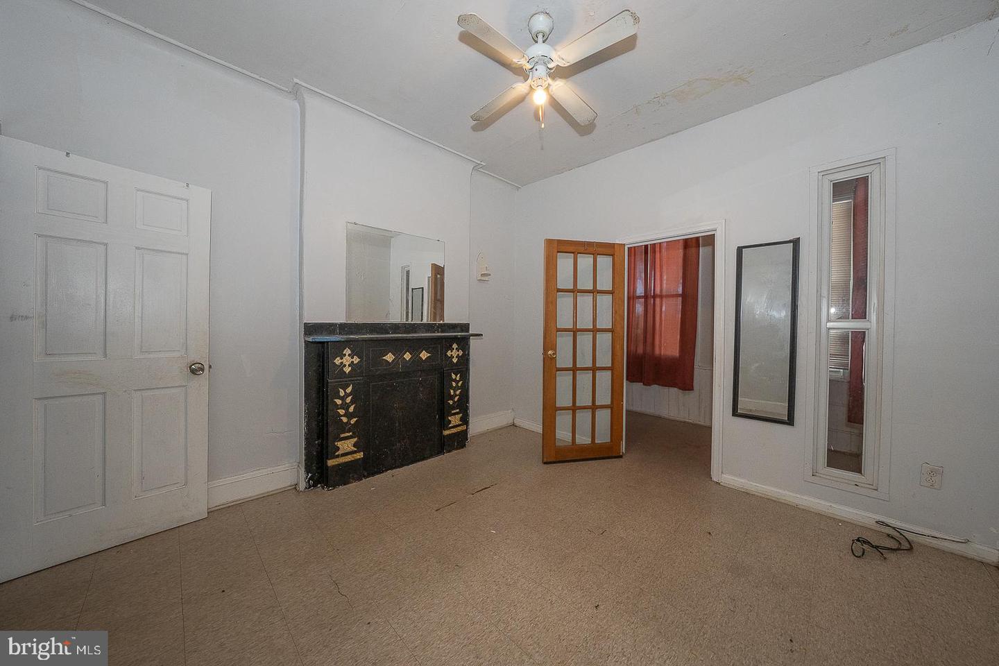 2427 W Norris St Property Photo 9