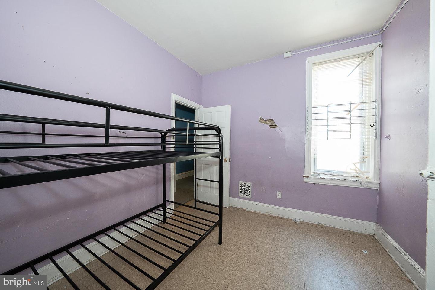2427 W Norris St Property Photo 13