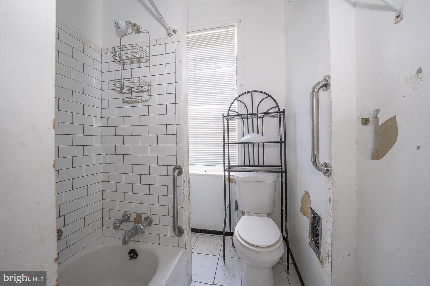 2427 W Norris St Property Photo 15