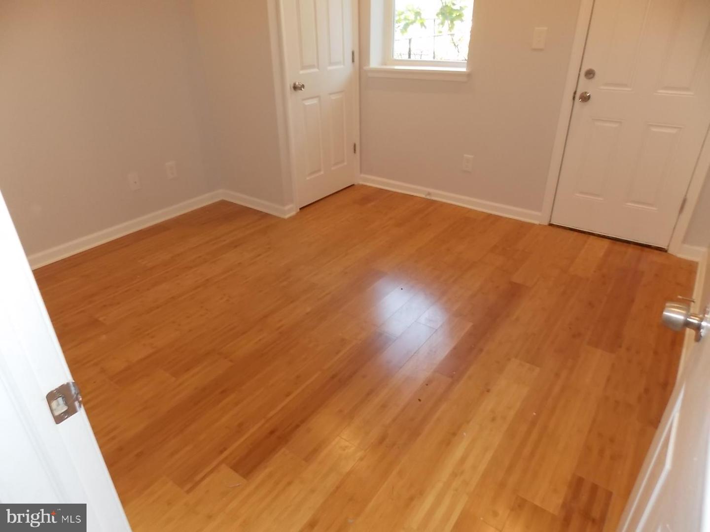 5241 Chester Ave Property Photo 7