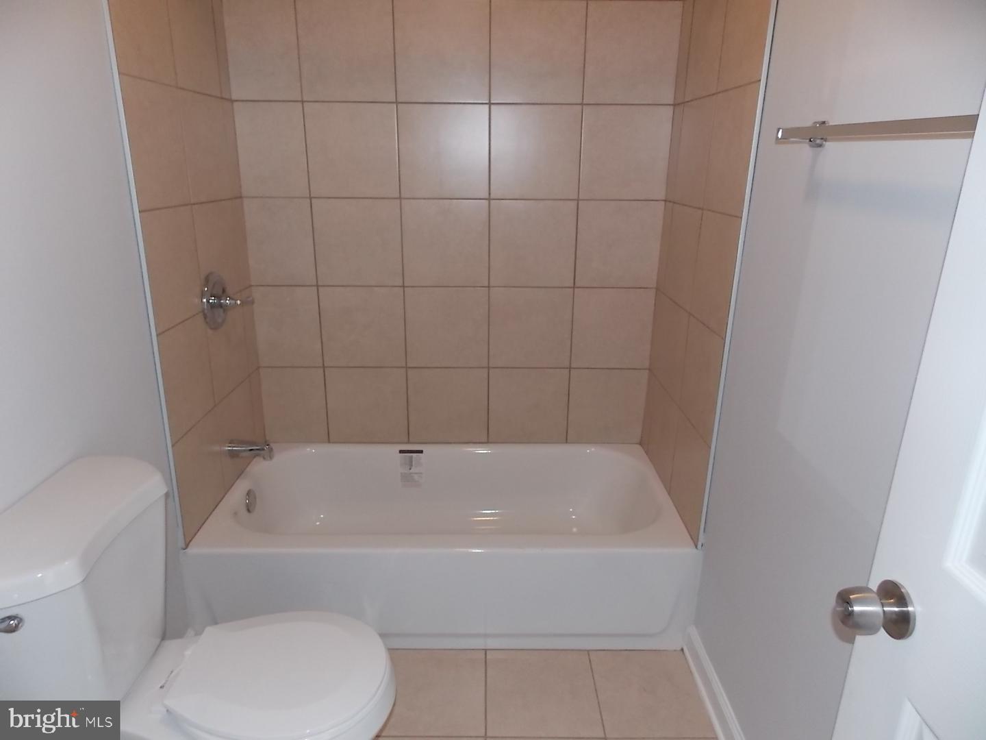 5643 Beaumont St Property Photo 11