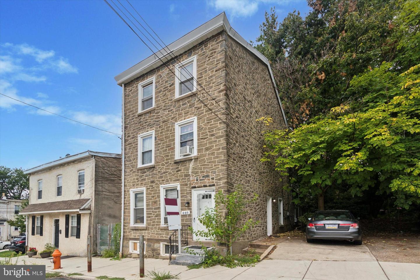 448 KRAMS AVE #3 Property Photo 1