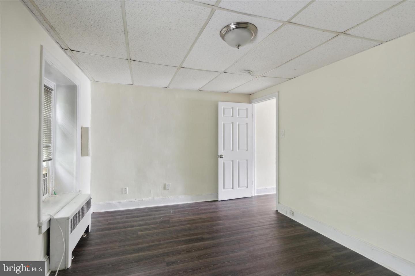 448 Krams Ave #3 Property Photo 12