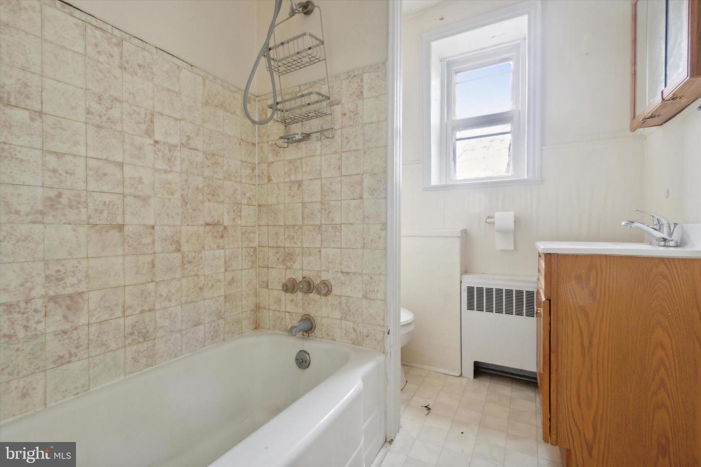 448 Krams Ave #3 Property Photo 13