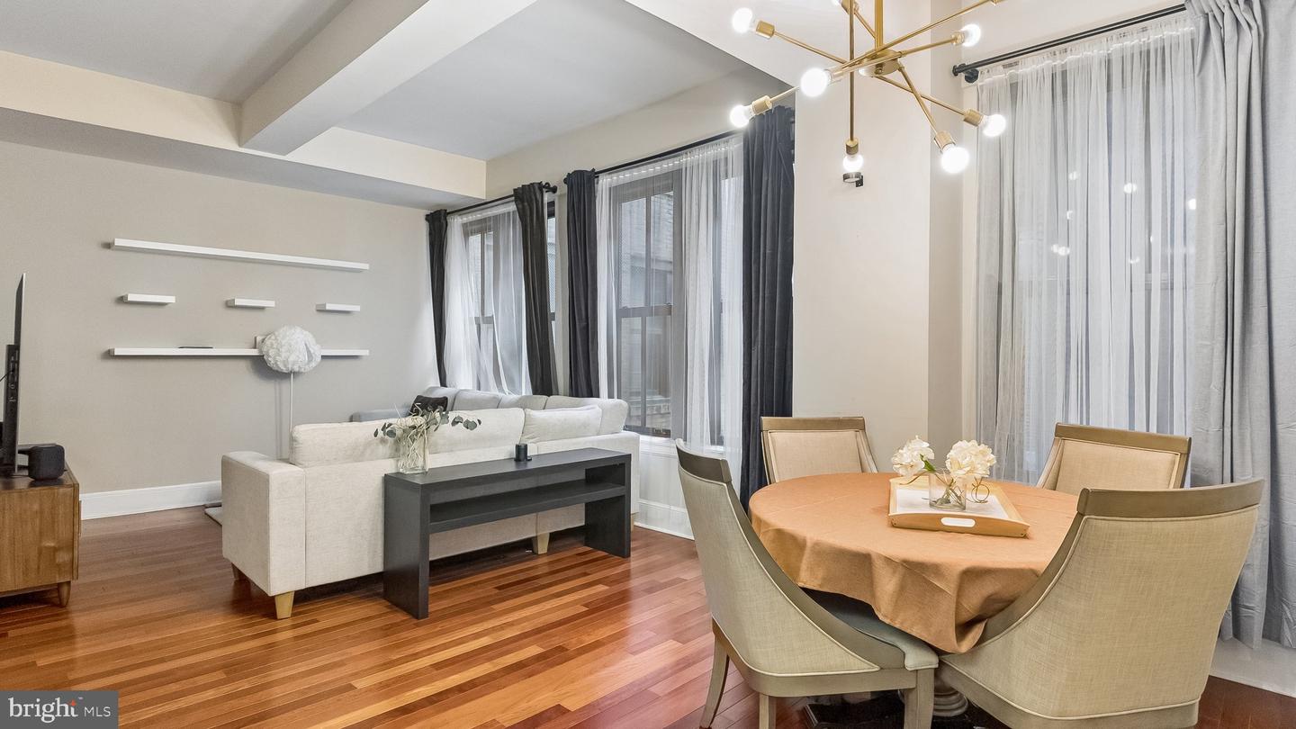 1500 Chestnut St #8i Property Photo 8