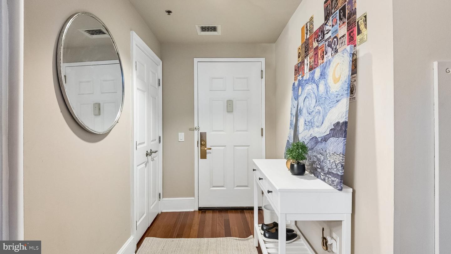 1500 Chestnut St #8i Property Photo 19