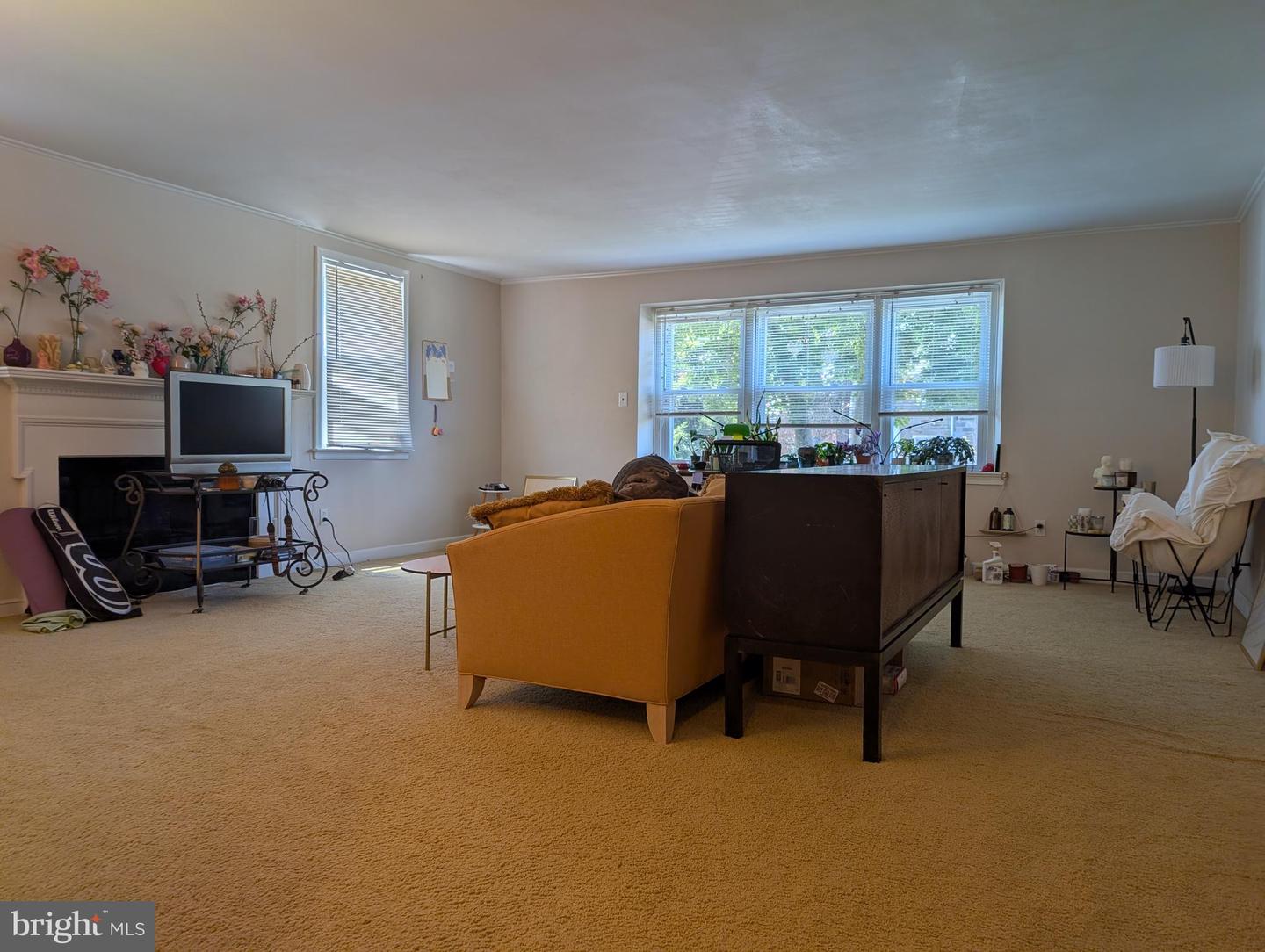 2433 N 50TH ST #1ST FL Property Photo 1