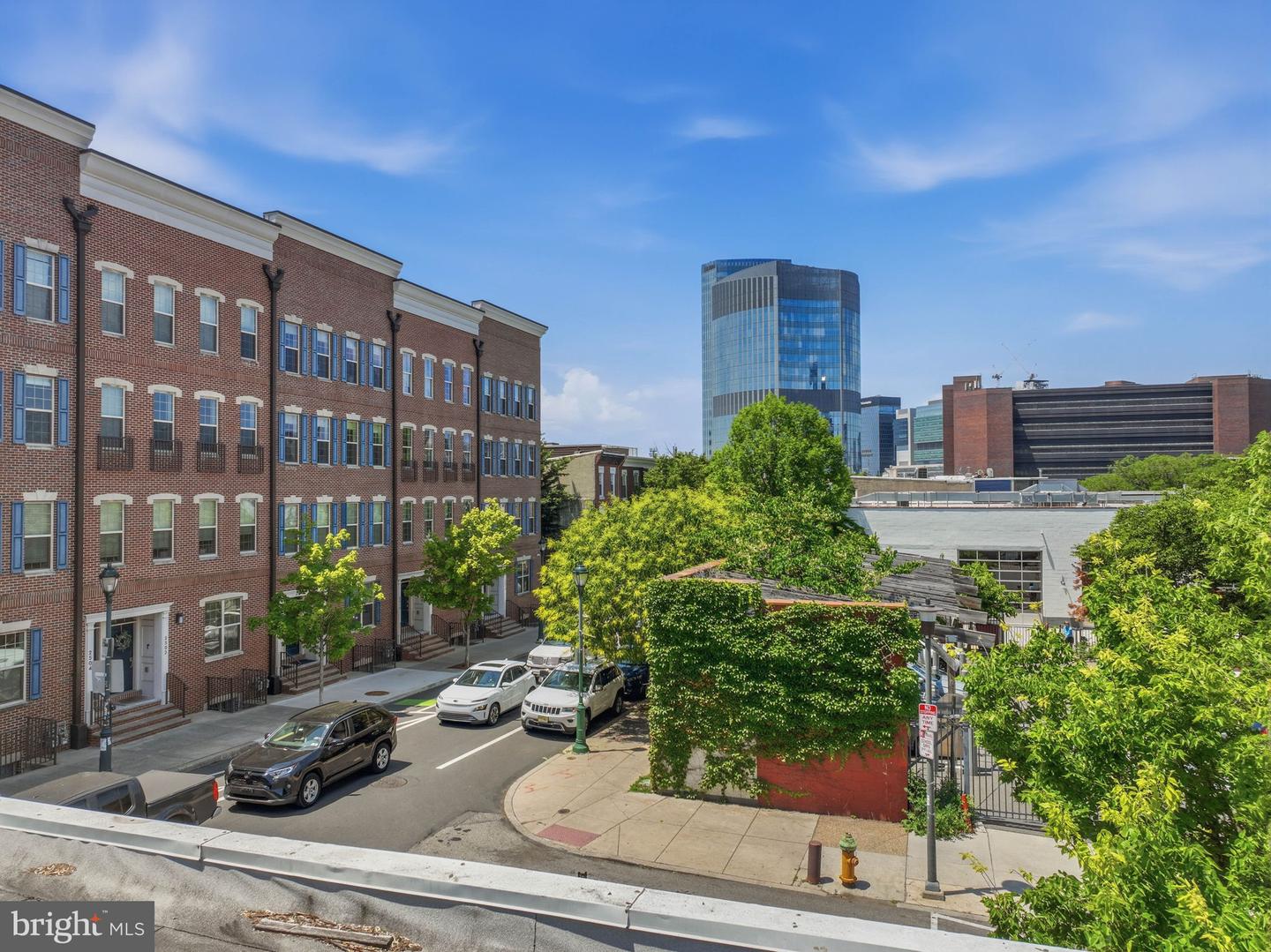 2429 South St #unit B Property Photo 4