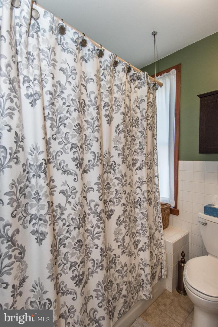 2963 Edgemont St Property Photo 42